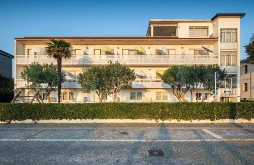Lignano Sabbiadoro Apartment | Experience comfort in our flat near the beach