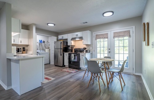Calhoun House | Extended Stay 2BR Relocation Friendly