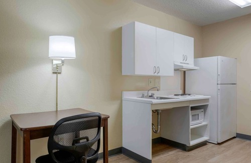Downtown Anchorage Hotel | Extended Stay America Suites Anchorage Downtown