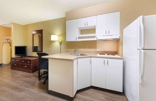 Raisin Hotel | Extended Stay America Suites Fresno North