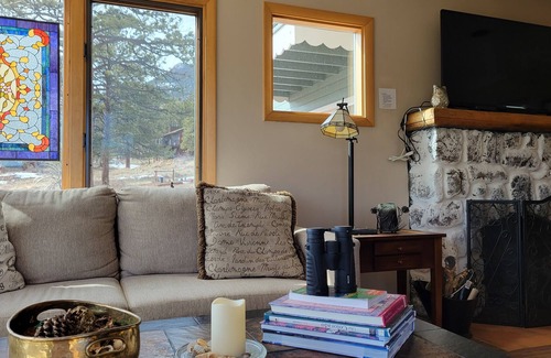 Estes Park Cottage | Extended Stays Only 30 + days. Email owner for special pricing & availability.