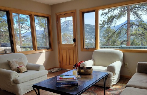 Estes Park Cottage | Extended Stays Only 30 + days. Email owner for special pricing & availability.
