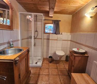 Borgsum Apartment | Föhrzeit 2 Klein und fein mit Terrasse, friesisch gemütlich
