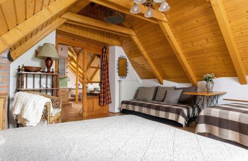 Balatonalmadi Apartment | Füge ház