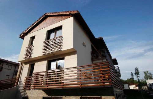 Balatonfured Apartment | Fürjes Villa Apartmanház