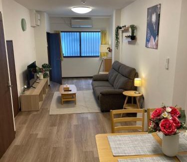 Tennoji Apartment | F House 天王寺 H2H VILLA