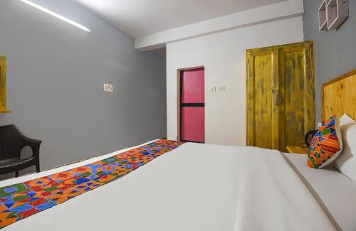 Morjim Hotel | FabEscape Morjim Garden Beach