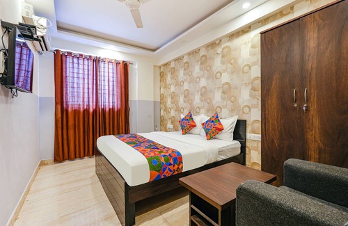 Jayanagar Hotel | Fabexpress 24 Plus