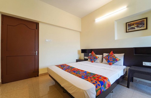 Coimbatore Hotel | Fabexpress Aarudra’S Residency