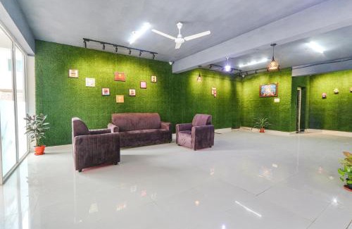 Hyderabad Hotel | FabExpress Dream Connect - Nr Narsingi