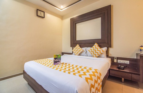 Vaishali Nagar Hotel | FabExpress Harpalsar Havelli