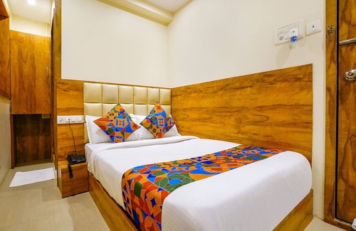 Prabhadevi Hotel | Fabexpress Indore