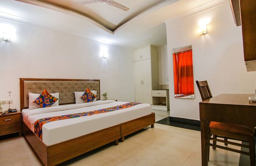 Gurugram Hotel | Fabexpress Jdm Residency