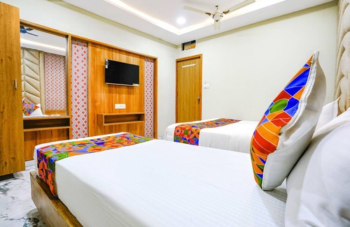Ahmedabad Hotel | Fabexpress New View