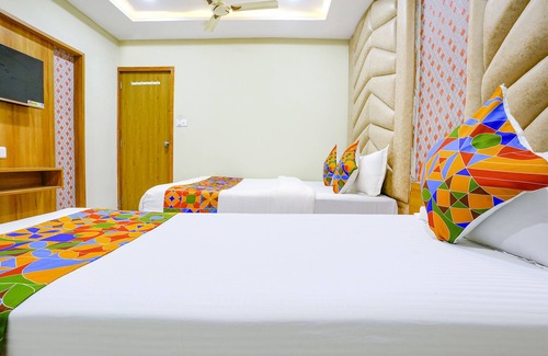 Ahmedabad Hotel | Fabexpress New View
