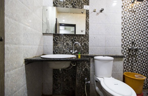 Varanasi Hotel | Fabexpress Prashansa Palace
