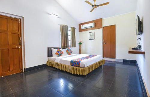 Baga Hotel | FabExpress Royal Baga Residency