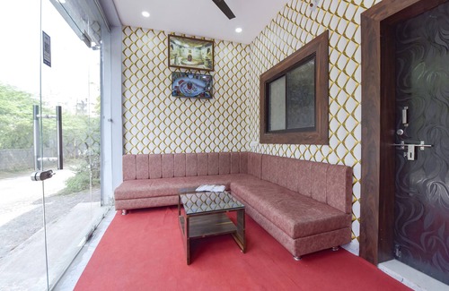 Ujjain Hotel | FabExpress Shree Krishna Guest House