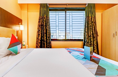 New Town Hotel | Fabexpress Step Inn