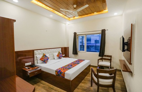 Lucknow Hotel | Fabexpress Trijal Inn