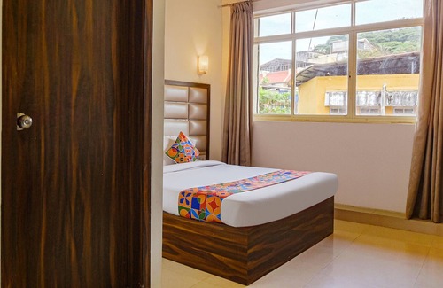 Panaji Hotel | FabExpress Victoria II, Panaji