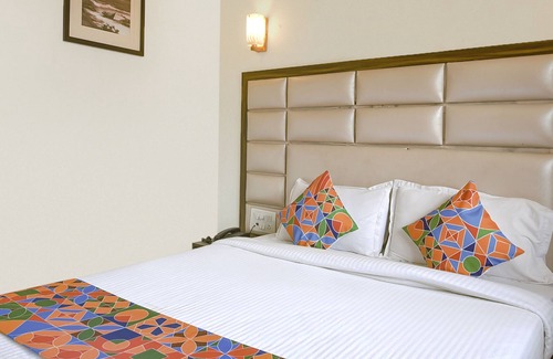Panaji Hotel | FabExpress Victoria II, Panaji
