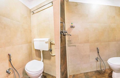 Saunta Vaddo Hotel | FabExpress Victoria With Pool, Baga Beach