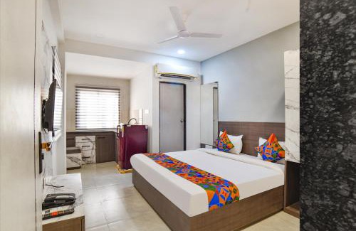 Indore Hotel | FabHotel Devs Inn