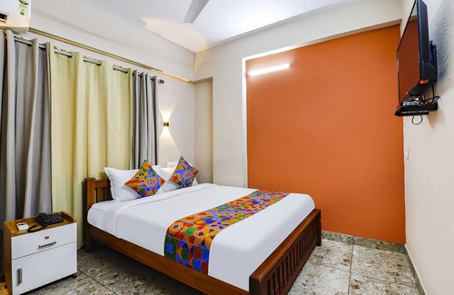 Alwaye Hotel | Fabhotel Dreams Paradise Airport Residency