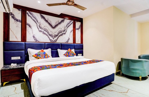 Azadpur Hotel | Fabhotel Prime D2