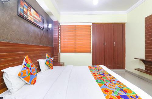 Patna Hotel | FabHotel Royal Ville