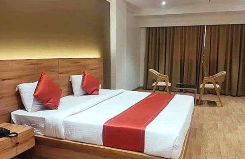 Thane West Hotel | Fabhotel Shivam I