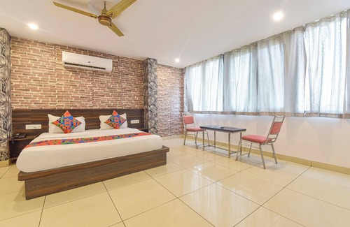 Jhotwara Hotel | Fabhotel Sky Blue