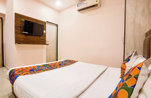 Kurla West Hotel | Fabhotel Tawakkal