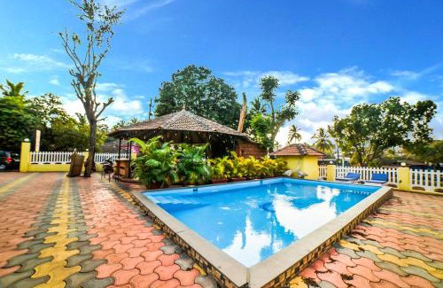 Chapora Hotel | FabHotel Yoyo Cottage With Pool - Nr Chapora Fort