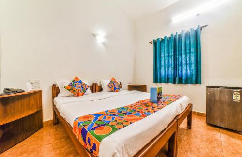 Chapora Hotel | FabHotel Yoyo Cottage With Pool - Nr Chapora Fort