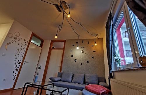 Osijek Apartment | FACTORY - SELF check in