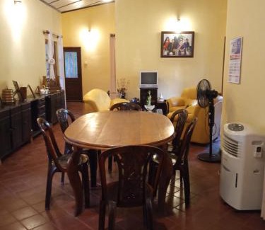 Katugastota House | Fair view stay