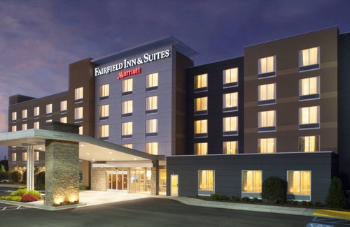 Gwinnett Place Hotel | Fairfield Inn & Suites by Marriott Atlanta Gwinnett Place