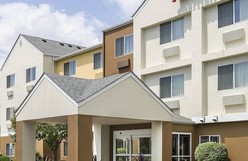 Jackson Hotel | Fairfield Inn & Suites Jackson