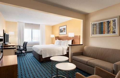 Deptford Hotel | Fairfield Inn by Marriott Deptford