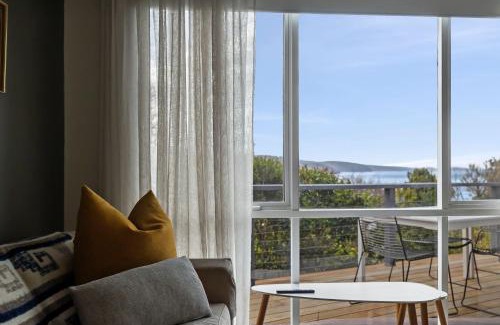 Lorne House | Fairview Central With A View