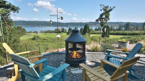 Freeland House | Fairway Harbor View by AvantStay Outdoor Oasis