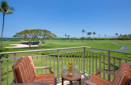 Kaupulehu Condo | Fairway Villa 120A: Charming w/Shared Pool, AC, Golf Cart & Lanai Ocean Views