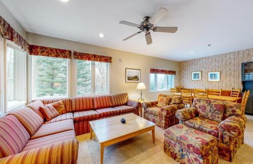 Jeffersonville Apartment | Falcon's Unit #4