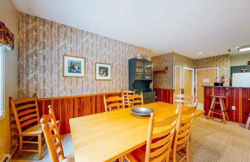Jeffersonville Apartment | Falcon's Unit #4