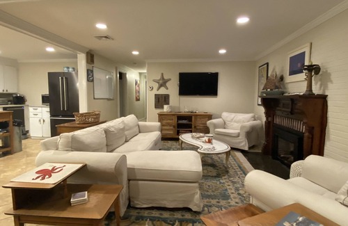 Humarock House | Fall Asleep to Sounds of Soothing Surf-Scituate Ma