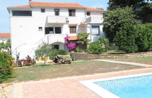 Kampor Apartment | Family-friendly apartments with swimming pool Kampor, Rab - 15518