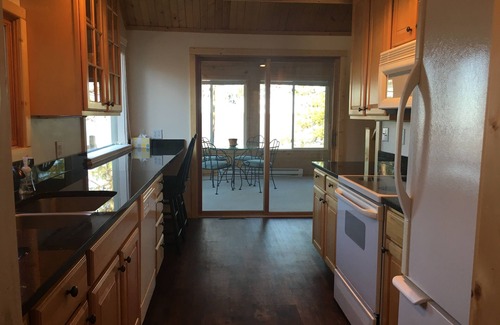 Hayward Cottage | Family Friendly Cottage w/Spectacular Views of Round Lake-Hayward, WI