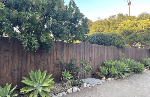 Montecito House | Family Friendly with AC and only 5 minutes to the beach!